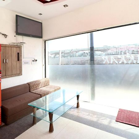 Oyo Hotel Kailash Regency Ludhiana Exteriör bild